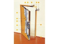 Secure door SYNCRO TRG-RT